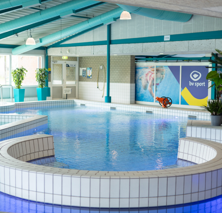 Zwembad It Gryn Stiens binnen overzicht