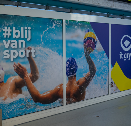 Zwembad It Gryn Stiens binnen wand